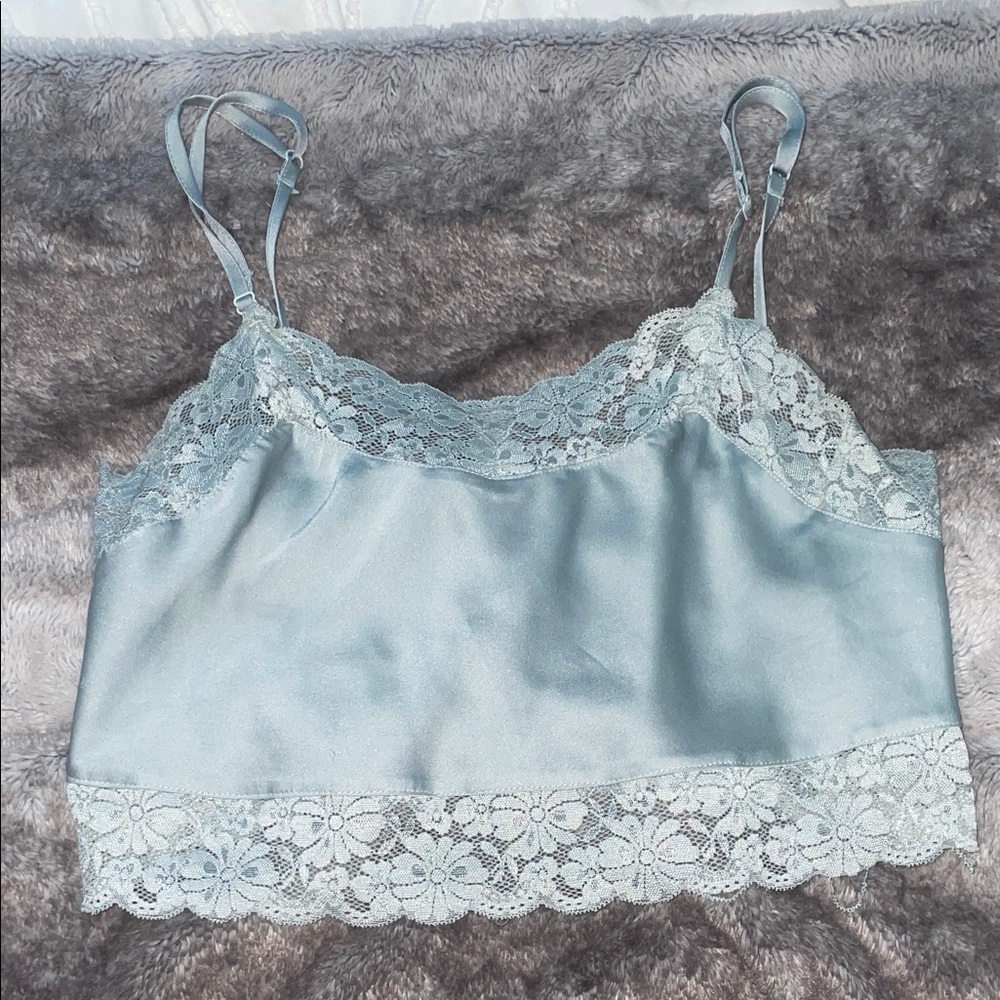 Brandy Melville Light Blue Lace Crop Top